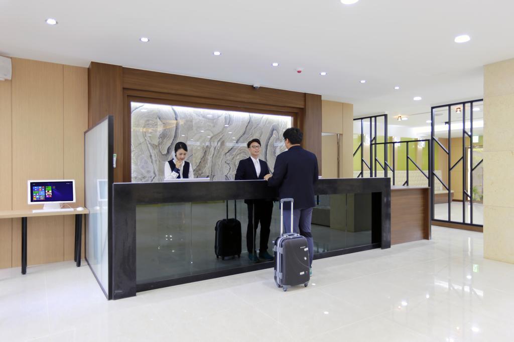 Black Sands Hotel Jeju Extérieur photo