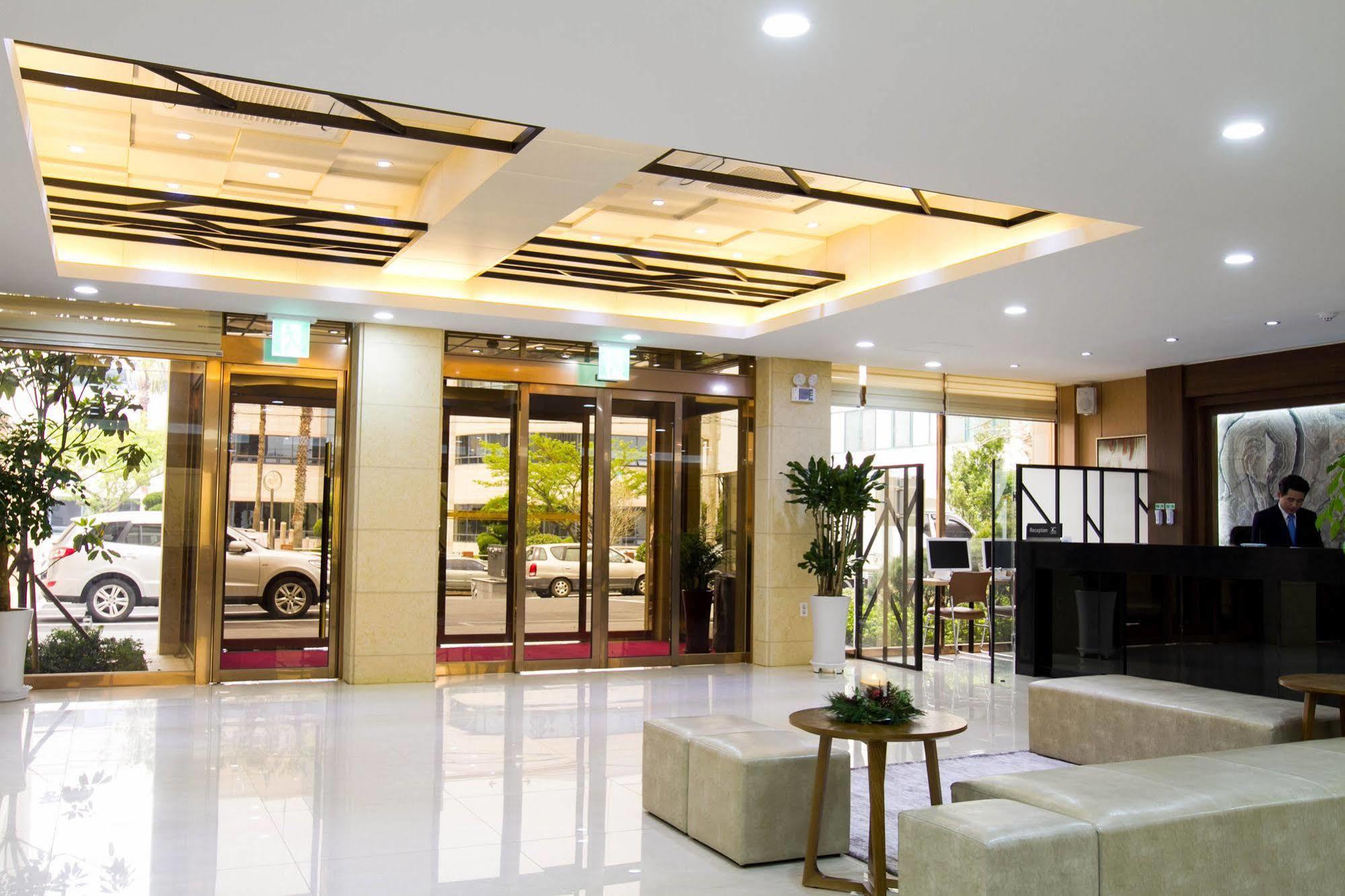 Black Sands Hotel Jeju Extérieur photo