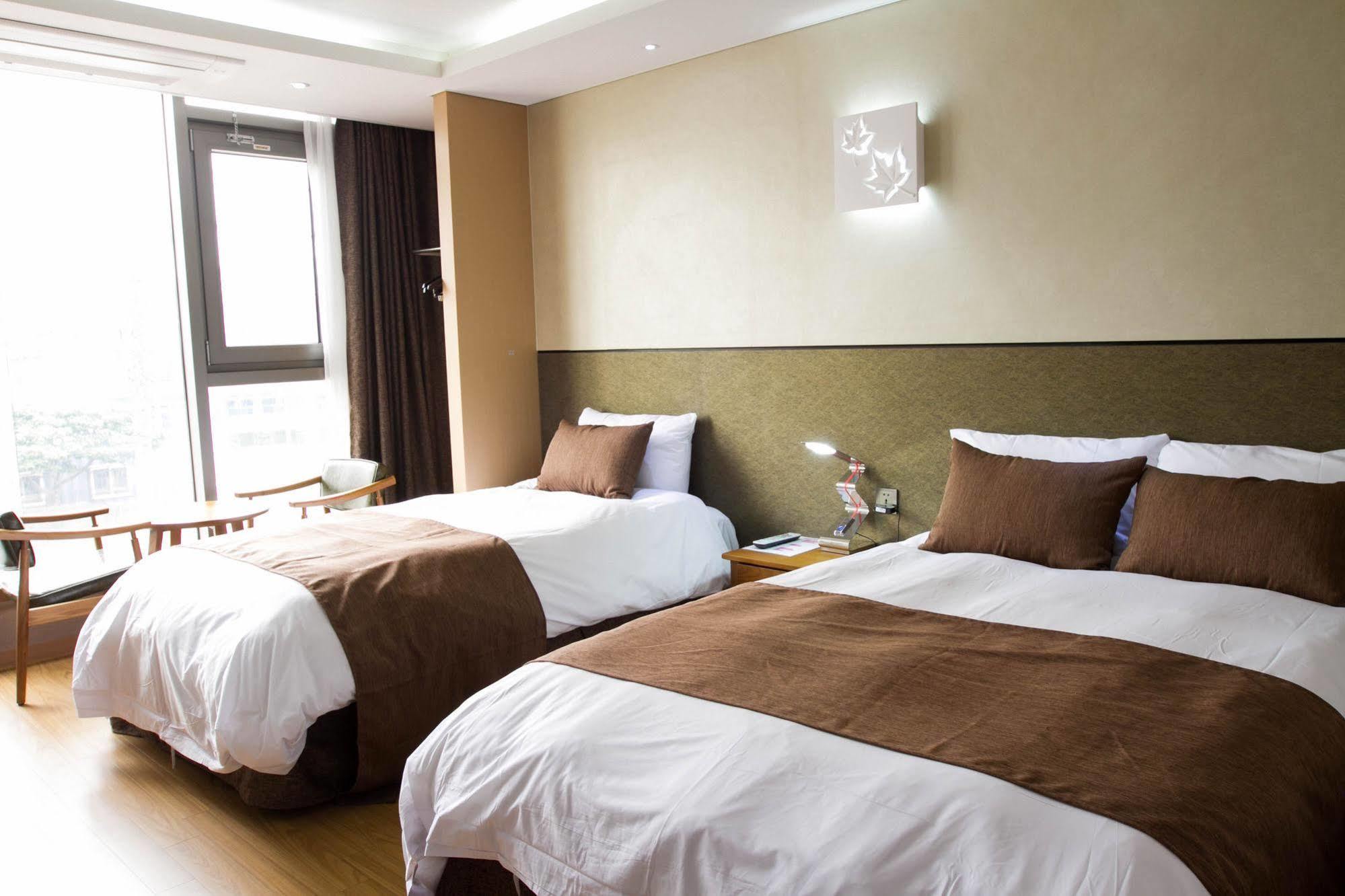 Black Sands Hotel Jeju Extérieur photo