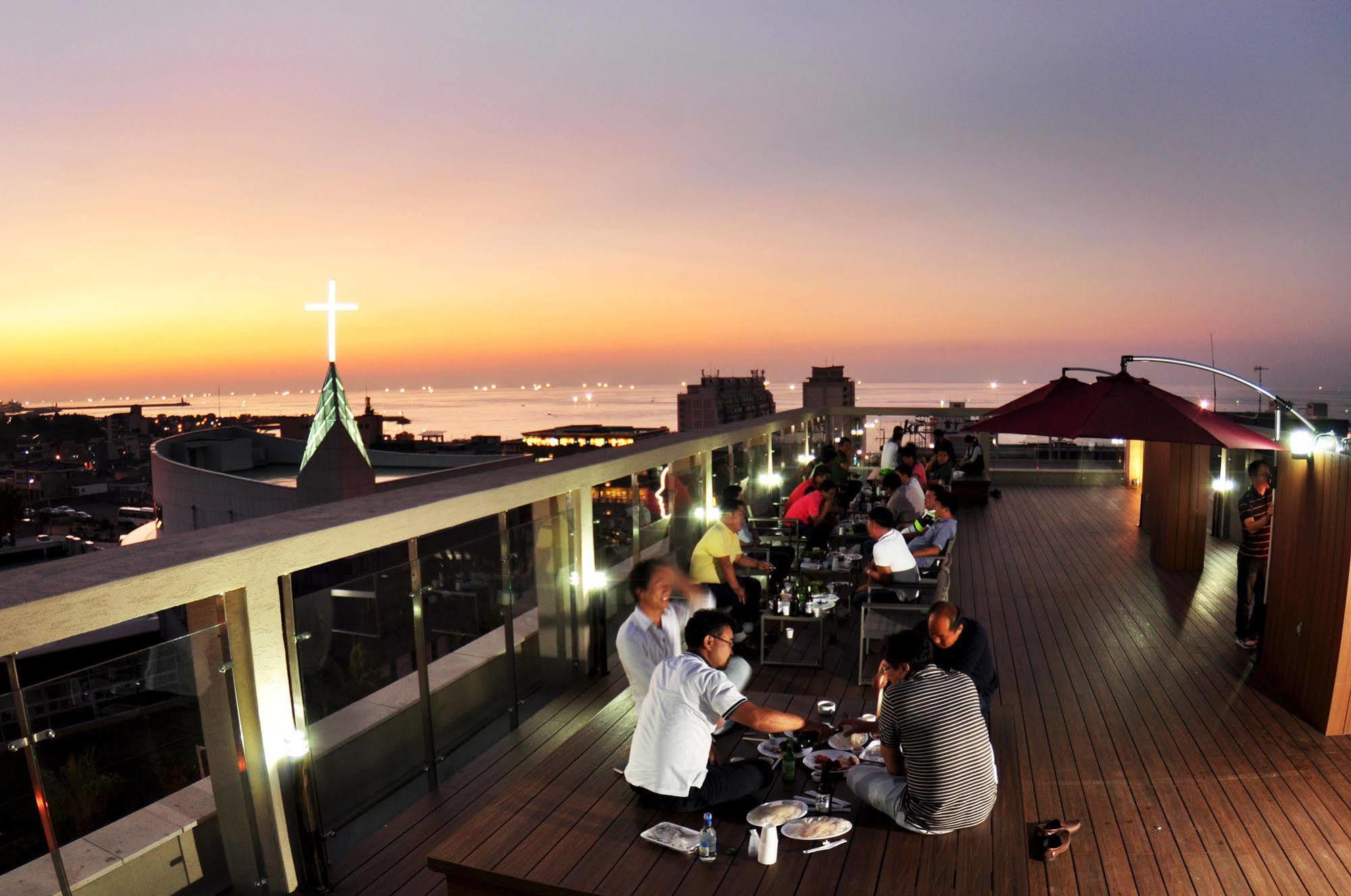 Black Sands Hotel Jeju Extérieur photo